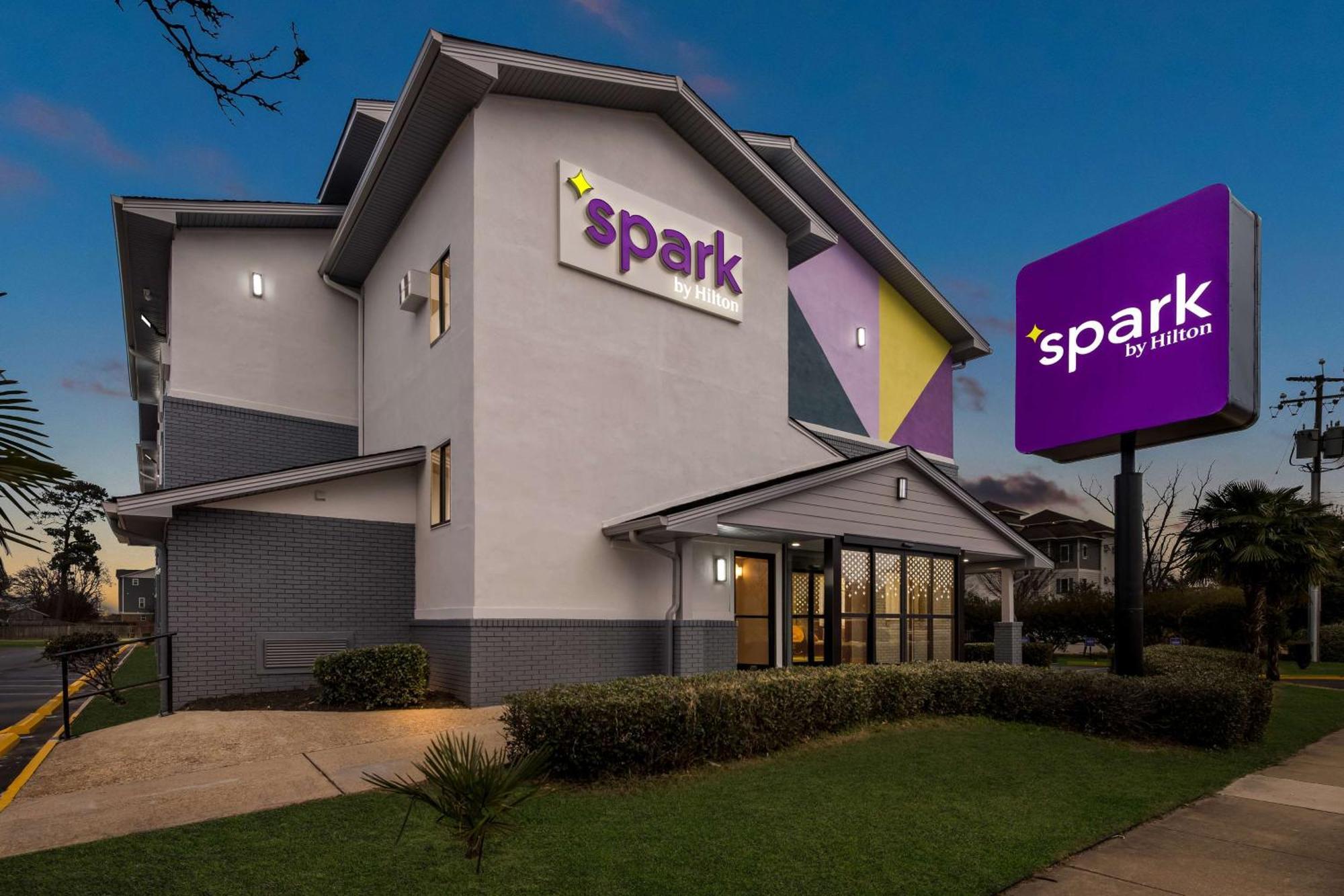 Spark By Hilton Norfolk Exterior foto